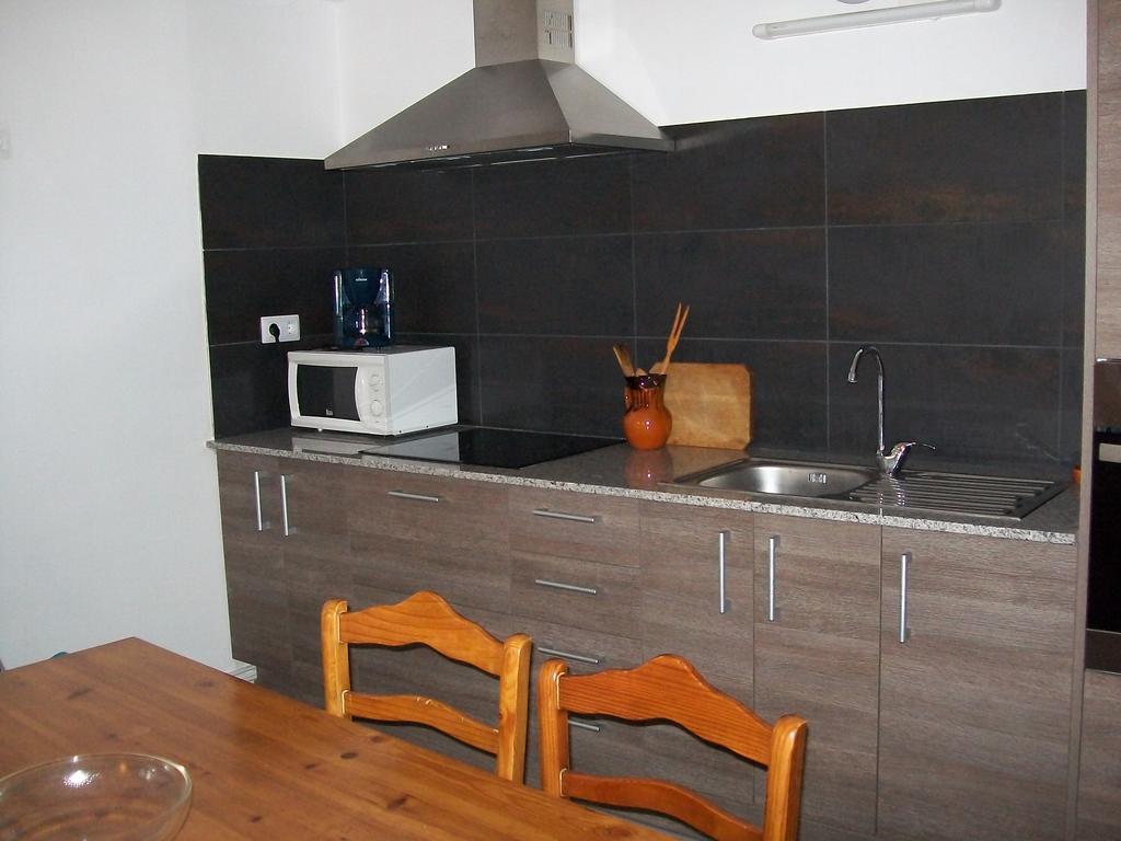 Apartments Luna 19 Alcaniz Bagian luar foto