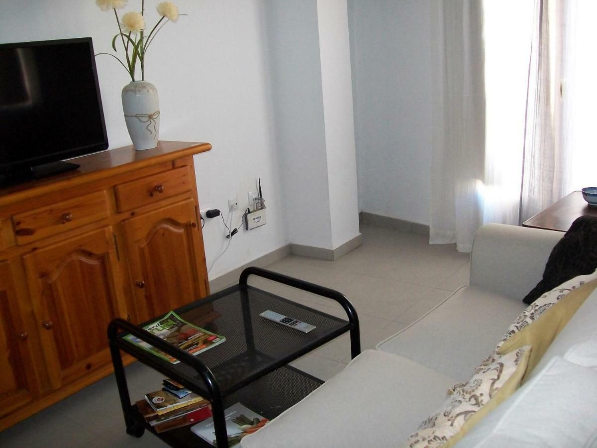 Apartments Luna 19 Alcaniz Bagian luar foto